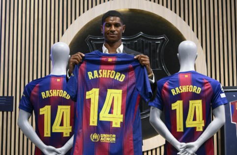 برشلونة يوقّع مع ماركوس راشفورد