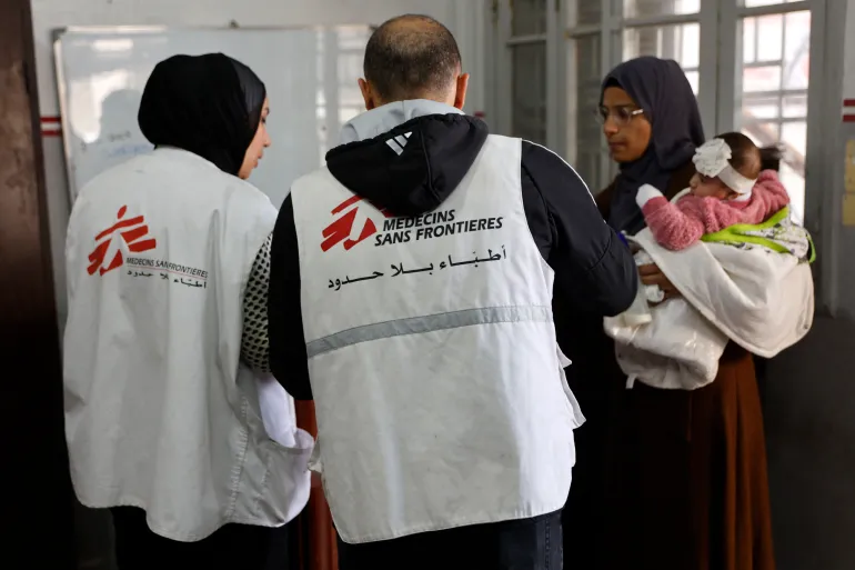 «أطباء بلا حدود» تدعو إلى حماية المدنيين والمرافق الصحية