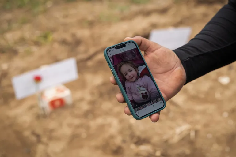 أطفال لبنان في مرمى نيران إسرائيل وتحذيرات من تدهور الوضع الإنساني