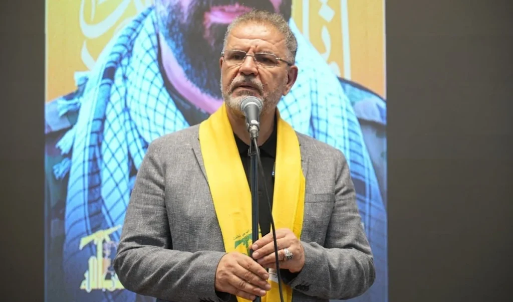 فياض: السلطة تفاوض على شروط استسلامها