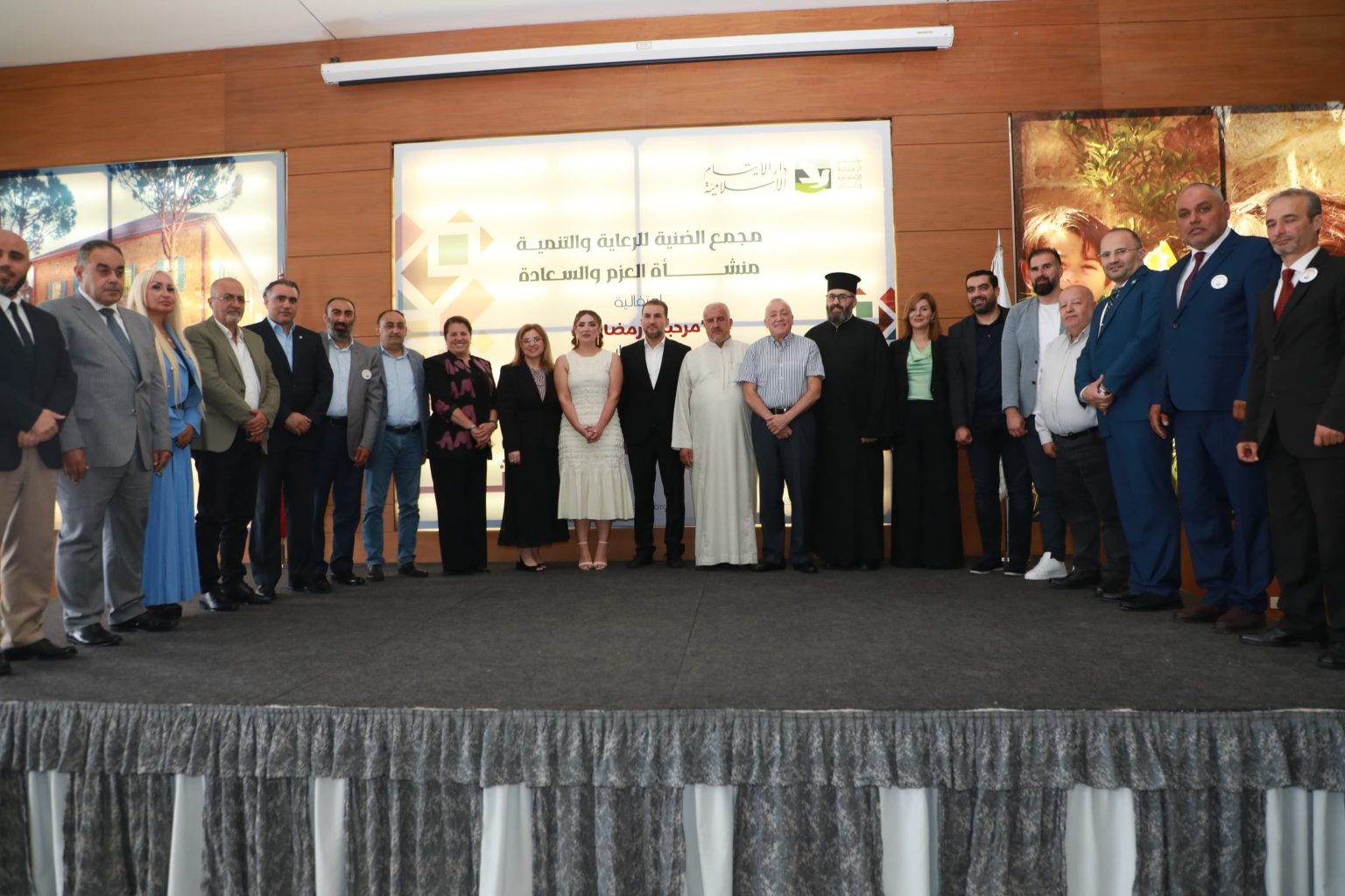 تكريم الإعلامية والكاتبة والمنتجة راسيا سعادة في سير الضنية تقديرًا لمسيرتها الإعلامية والثقافية