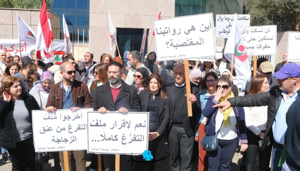 1600 أستاذ ينتظرون قرار التفرّغ… والعقدة المالية تعرقل الملف