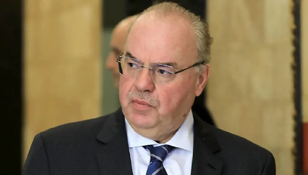 بعد بلبلة “التشريج”… هل ستُلغى خدمة تحويل الرصيد في لبنان؟